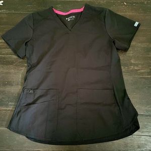 Med Couture touch v-neck Kerri shirttail scrub top